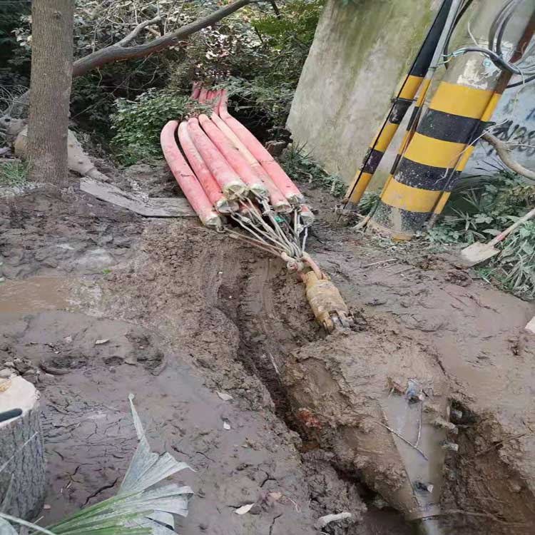 武汉武汉昊天源市政建设有限公司拖拉管